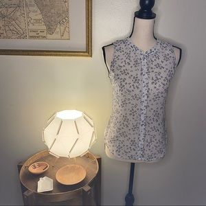 Banana Republic White Gray Floral‎ Button Down Sleeveless Blouse Top Size Small